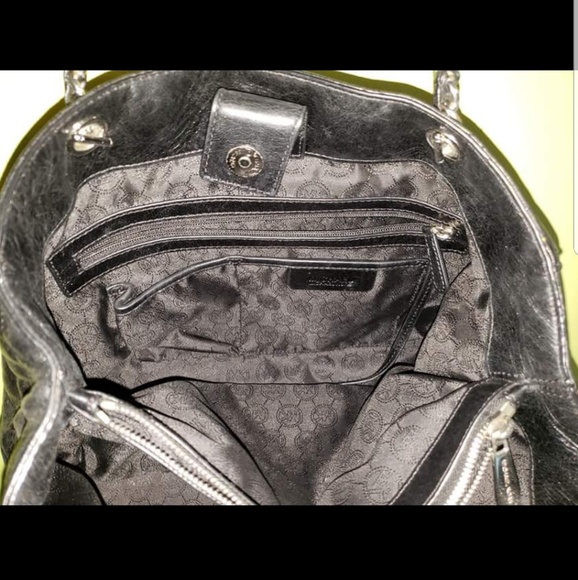 Michael Kors Purse - Picture 7 of 7